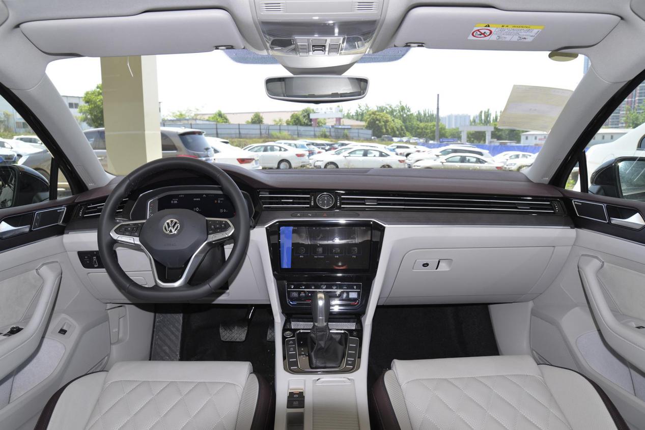 迈腾为啥不如君越,迈腾为什么不抗撞