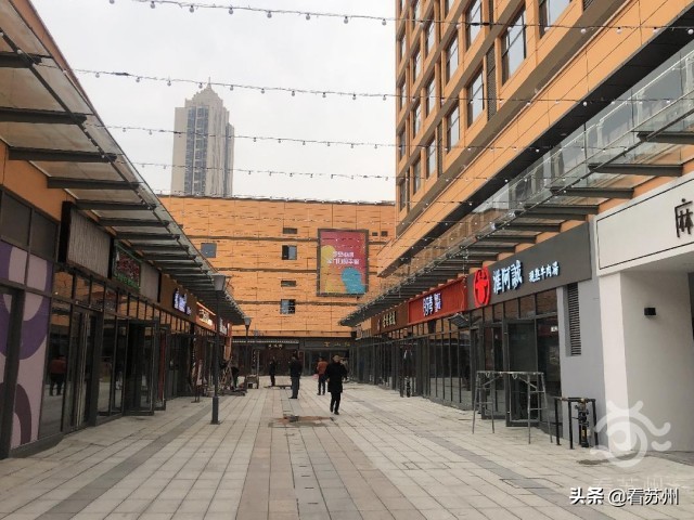 新加坡邻里中心概念,新加坡邻里中心商业模式