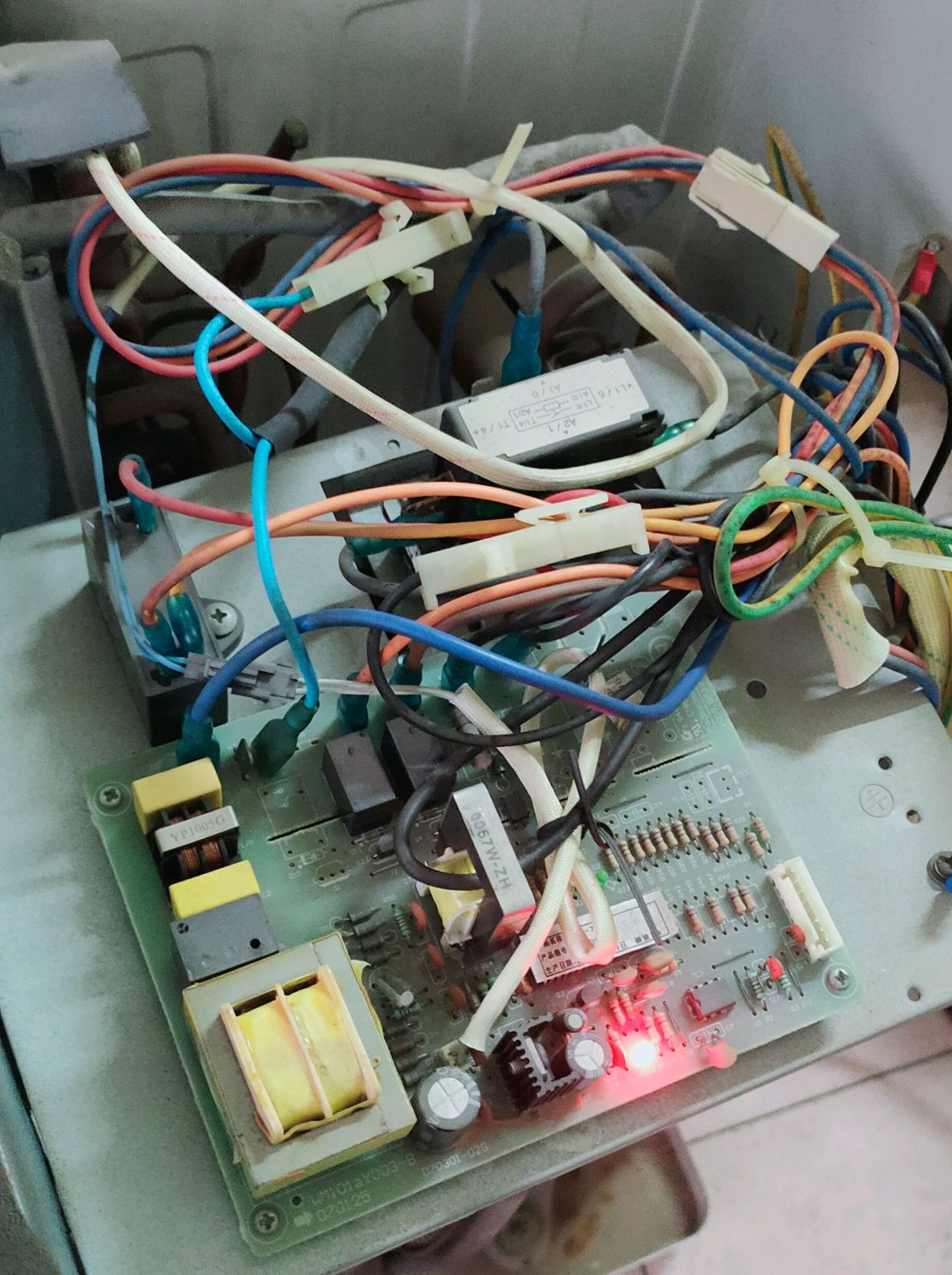 空调柜机不启动维修视频,柜机空调主机不启动怎么办