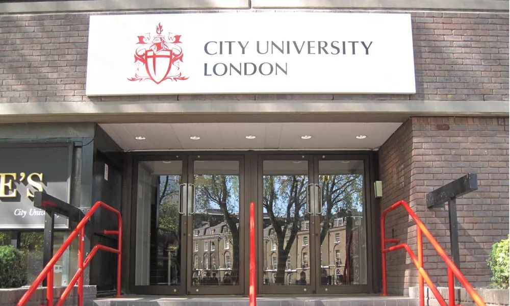 浼︽暒鍩庡競澶у浠嬬粛,鑻卞浗浼︽暒鍩庡競澶у浠嬬粛