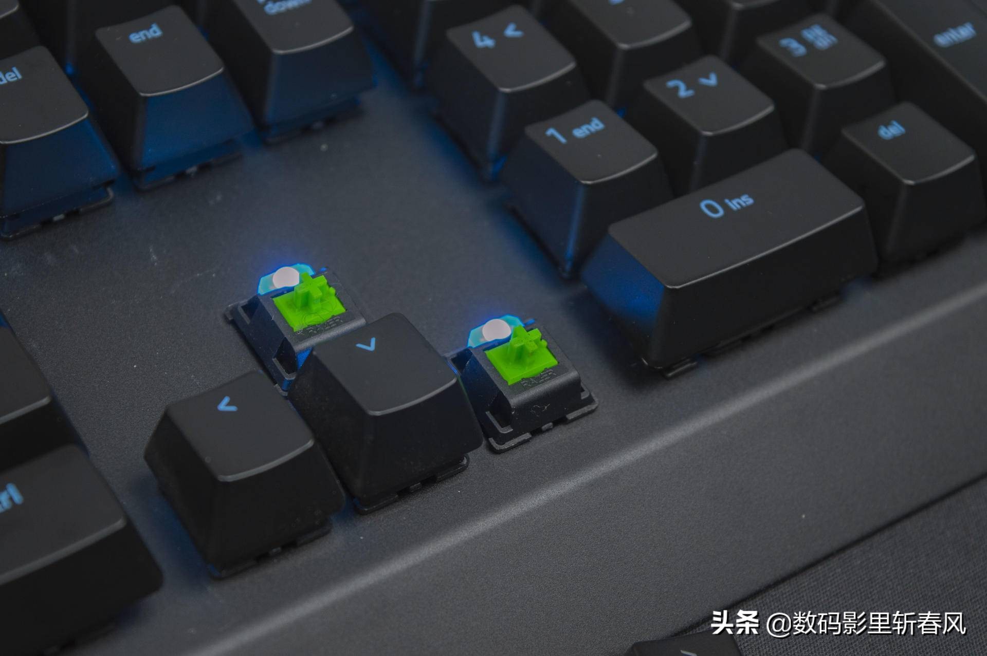 雷蛇黑寡妇蜘蛛幻彩版v2价格,雷蛇黑寡妇蜘蛛x幻彩版怎么清洗