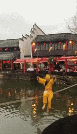 搞笑gif开心一刻满满的正能量,搞笑gif开心每一天