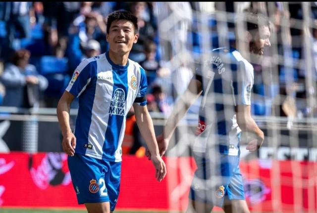 武磊进球表现真的让人骄傲,武磊感动