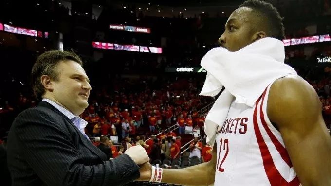 这颗扔向中国的“雷”，在美国炸出了什么？