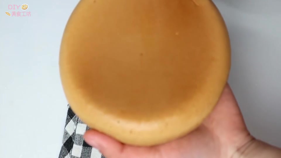 「烘焙教程」只要家中有电饭煲，就能做蛋糕哦！最简单的蛋糕做法