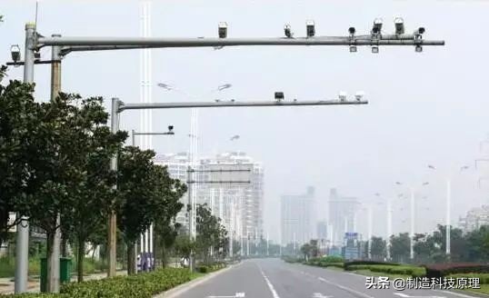 如何用光纤安装网络监控摄像头,网络视频监控摄像头规划