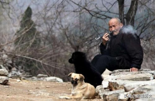 官不进民宅是什么意思,官不入民宅父不进子房意味什么