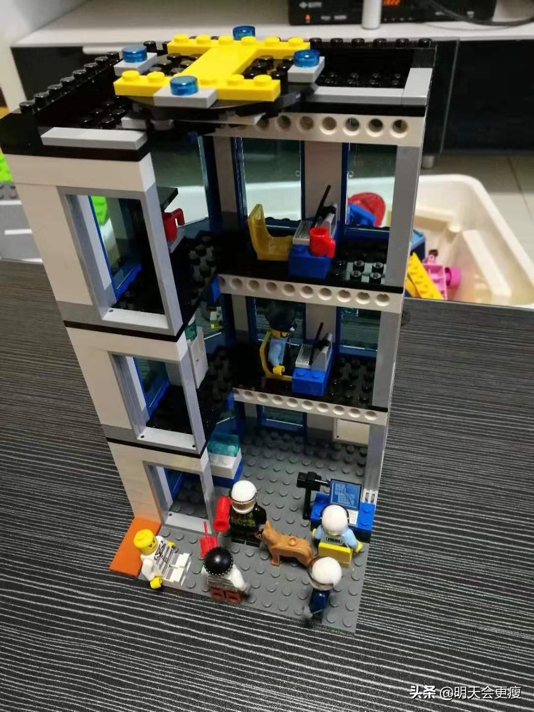 乐高60141警察局,乐高积木警察系列发展史