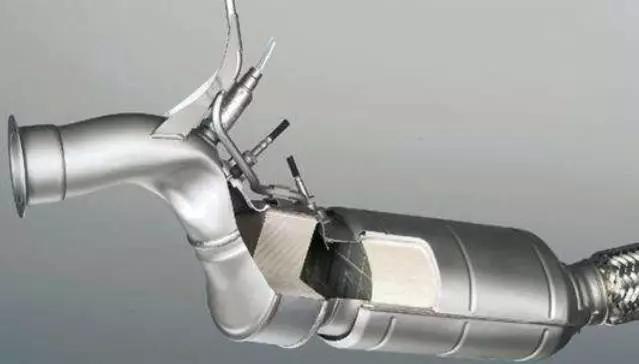 注意保护你的爱车没准已经被盯上,注意你的汽车正在泄露你的行踪