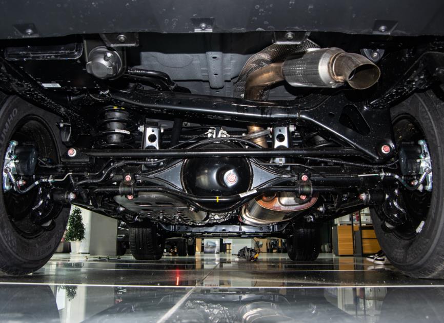 探店坦克300,最新款坦克300拖车