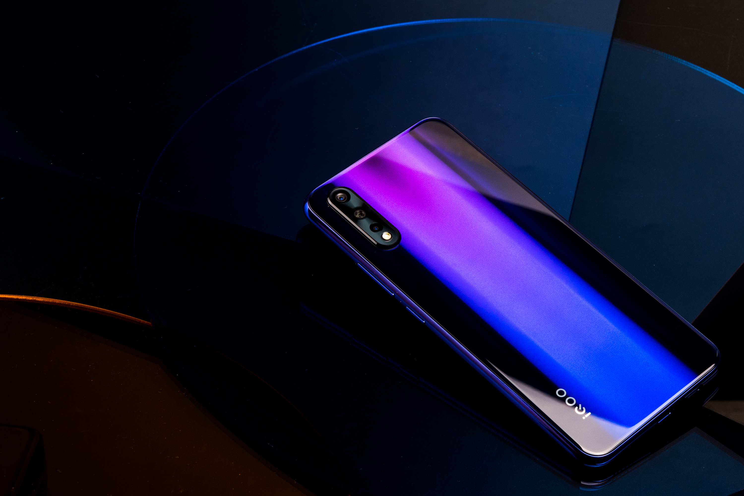 iqooneo855版价格,iqooneo855版原装屏多少钱