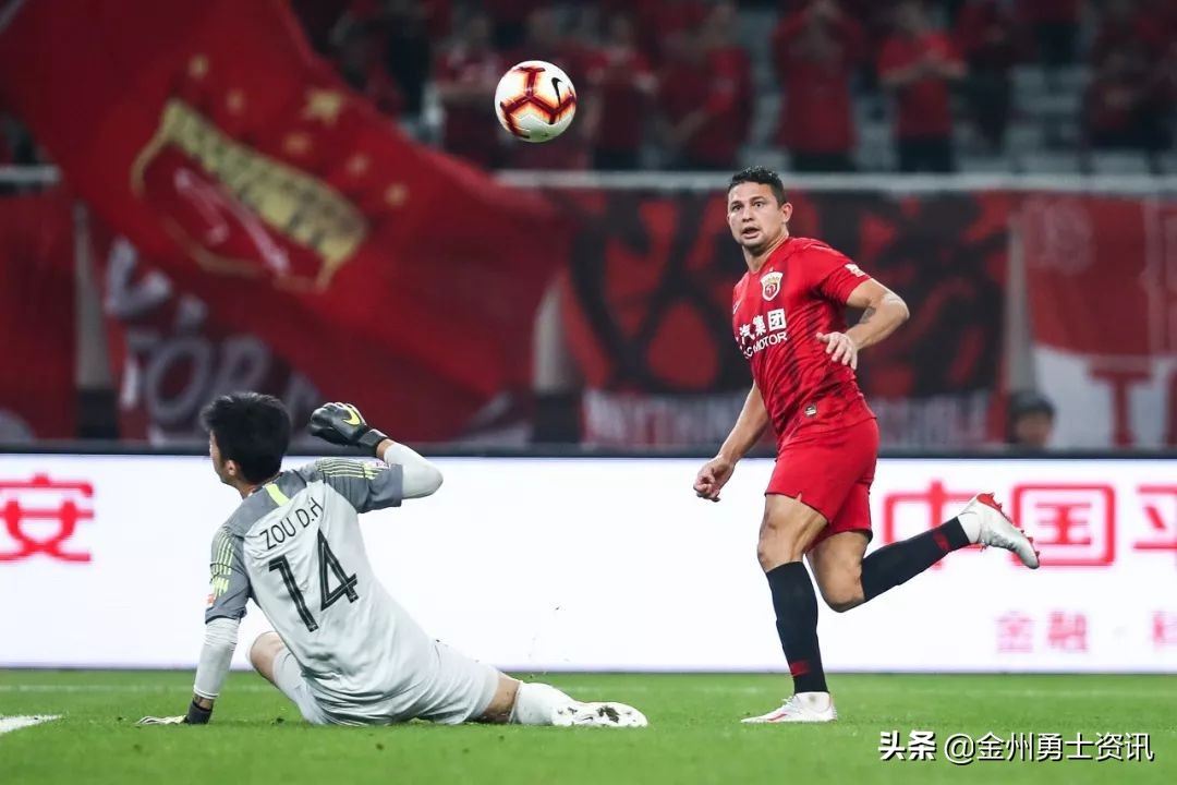 恒大巨星回应归化新援,恒大归化急先锋外援