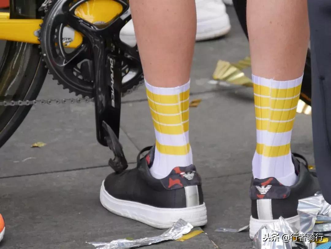 萨甘有没有拿过环法单站冠军,环法11赛段萨甘撞范阿尔特视频