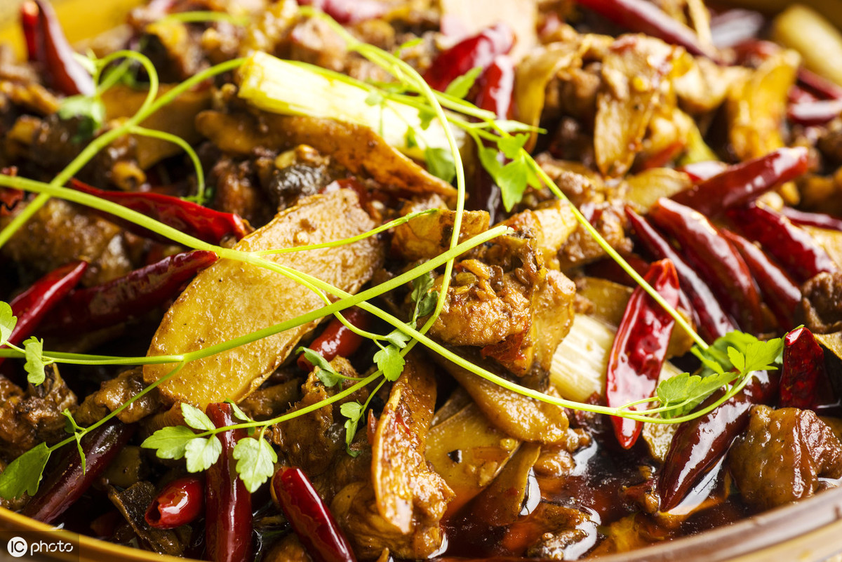 重庆美食街推荐必吃,真正的重庆特色美食