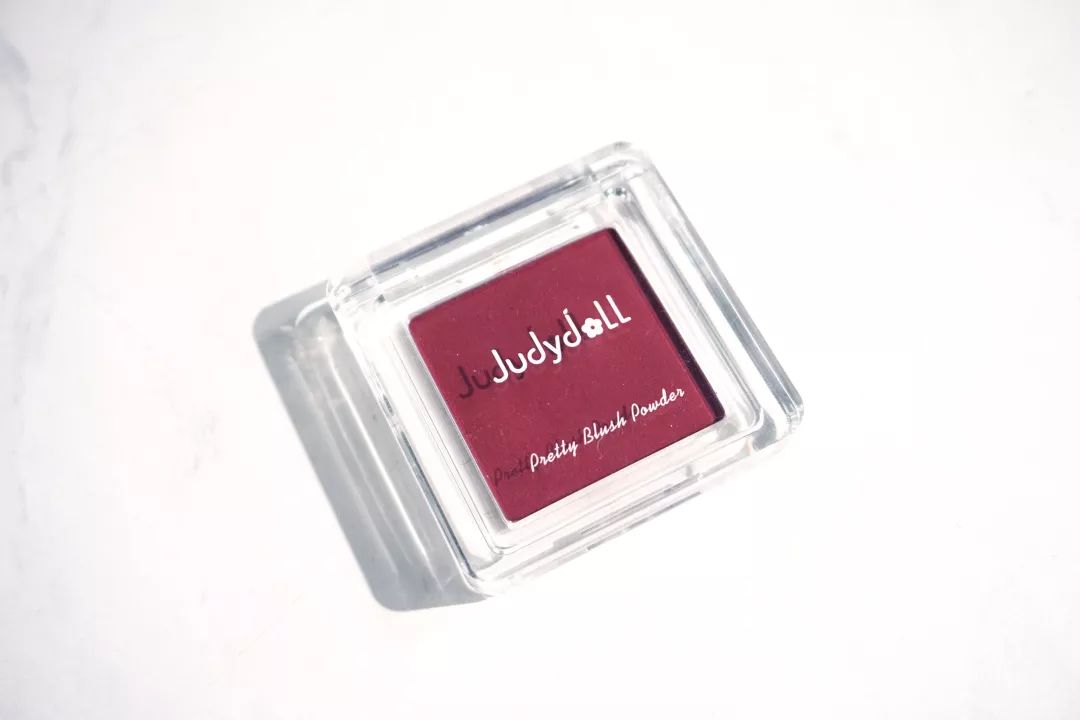 秋冬温柔显白美甲腮红,橘朵腮红哪个适合秋冬