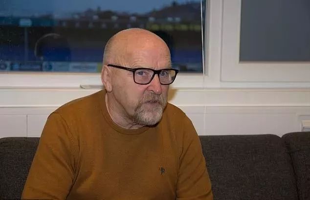 索帅执教曼联完整视频,索帅含泪告别曼联为啥