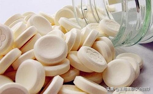 要不要吃钙片？营养学博士后教你科学补钙