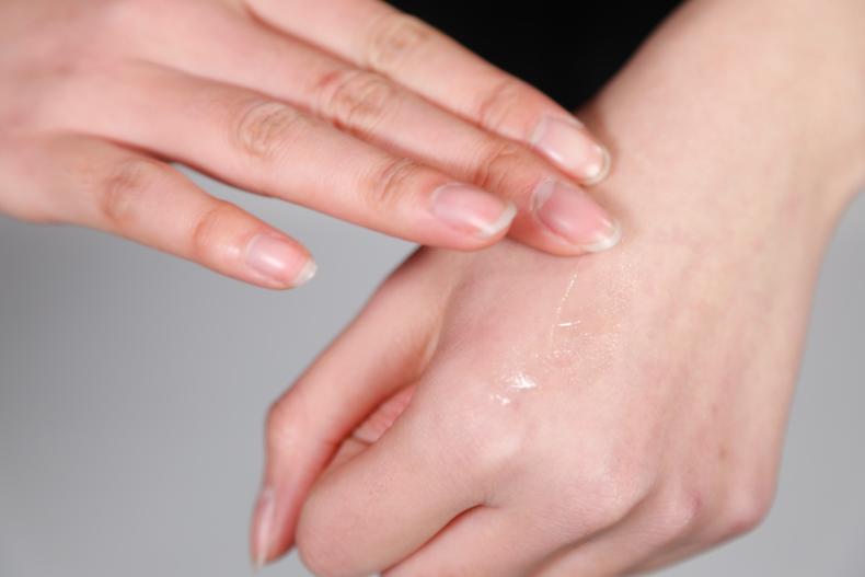 科颜氏淡斑精华新年限量,科颜氏淡斑精华肤感