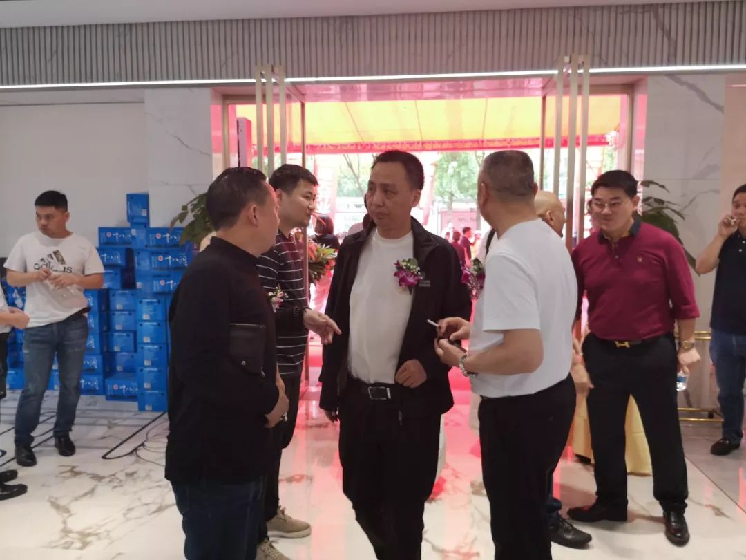 东鹏瓷砖最新总部展厅,东鹏瓷砖旗舰店盛大开业宣传视频