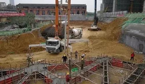 深基坑安全马道样板图,深基坑样板施工图解