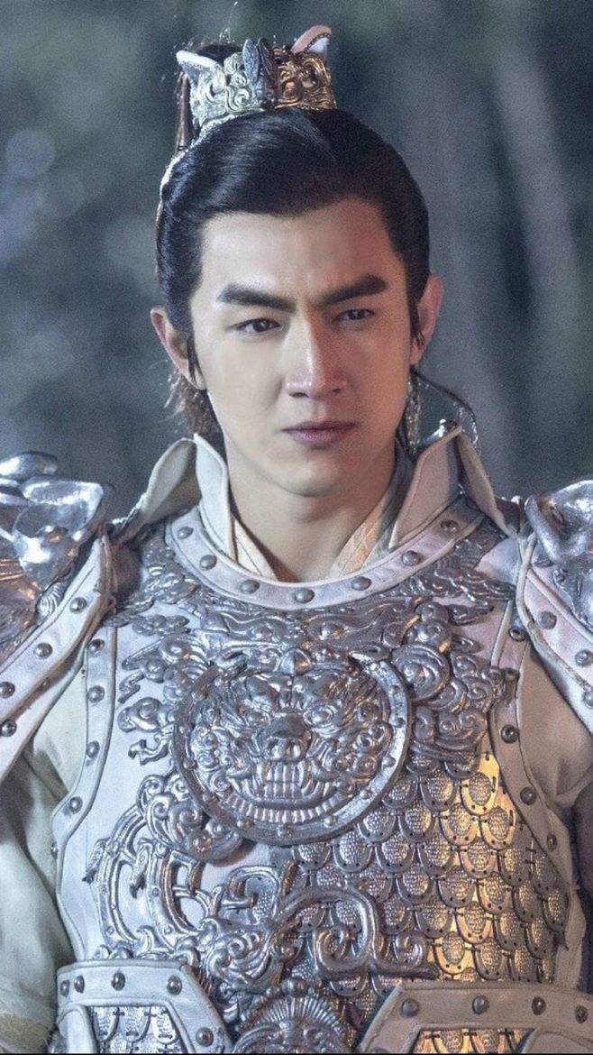 赵云一生任劳任怨，因犯*场官**大忌，故只能死后封侯