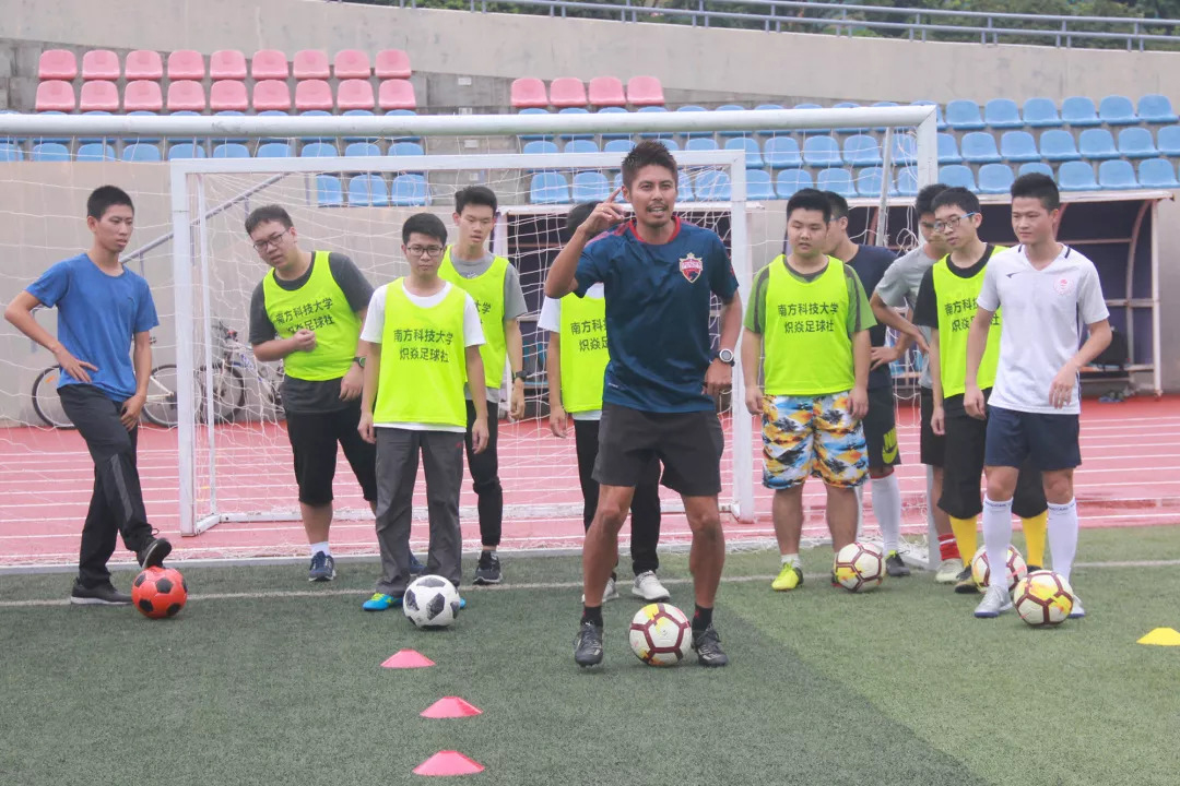 前中超外援带队打入世界杯,瓜迪奥拉为什么要培养青训