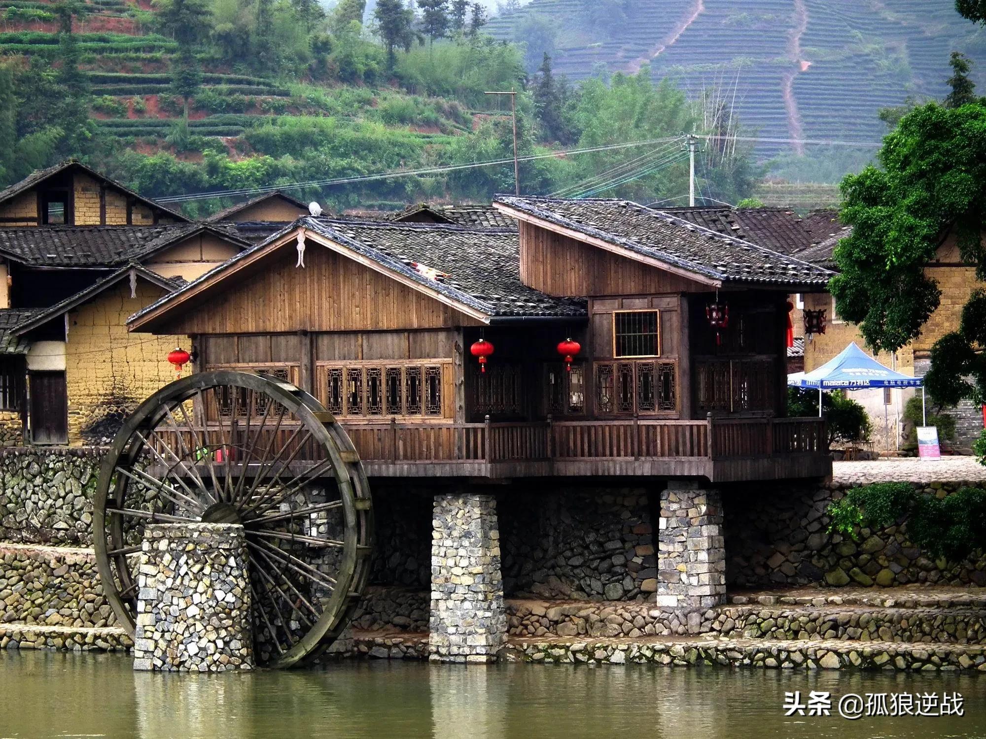 福建漳州南靖县云水谣景区,云水谣是漳州南靖的一个小镇
