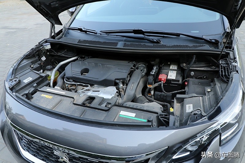 东风标致suv最新款7座5008自动,沉浸式体验新款标致5008白色