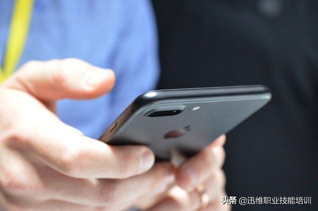 iphone7p后置摄像头黑屏解决办法,iphone7p摄像头和闪光灯都坏了