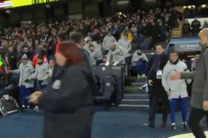 鐡滃竻vs钀ㄥ唴鎬佸害,钀ㄥ唴绂婚槦鐡滃竻闇告皵鍥炲簲