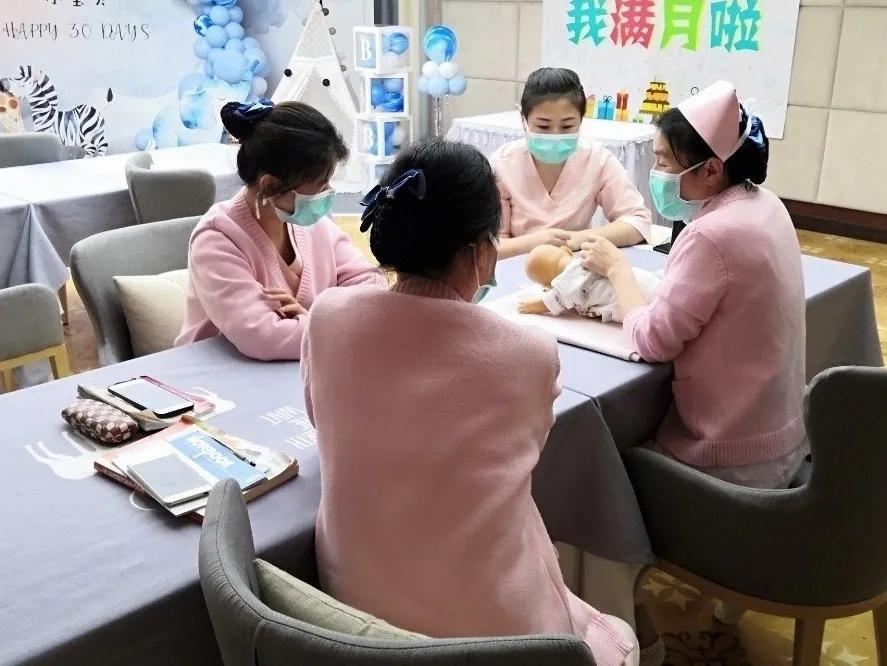 悦好母婴的月嫂,悦好家政公司月嫂培训