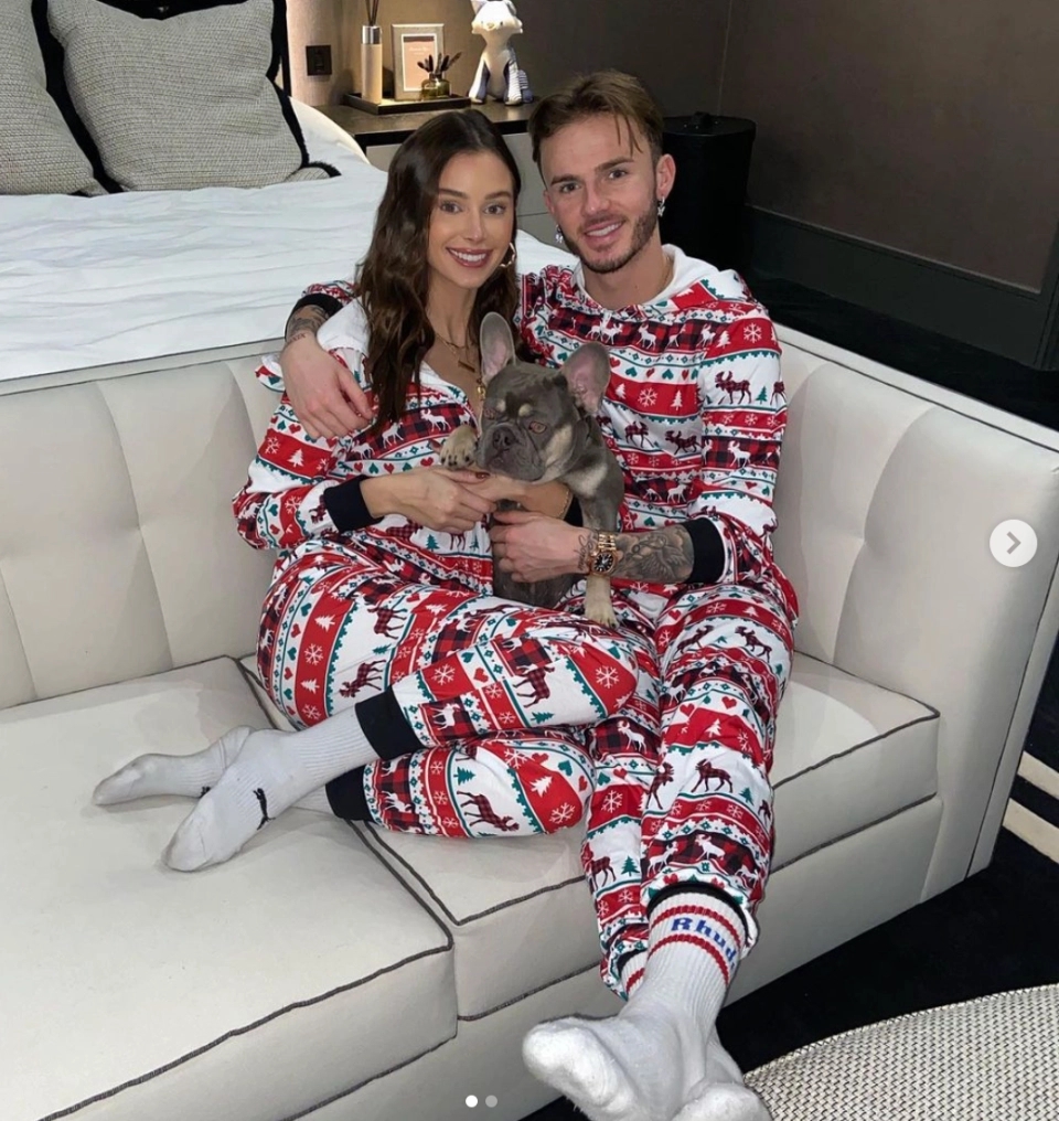 麦迪逊的新女友，阿里和女友分手后，英格兰太太团花魁应该是她