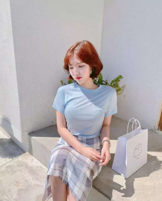 适合微胖女生的短发发型多种多样,适合微胖女生的短发发型