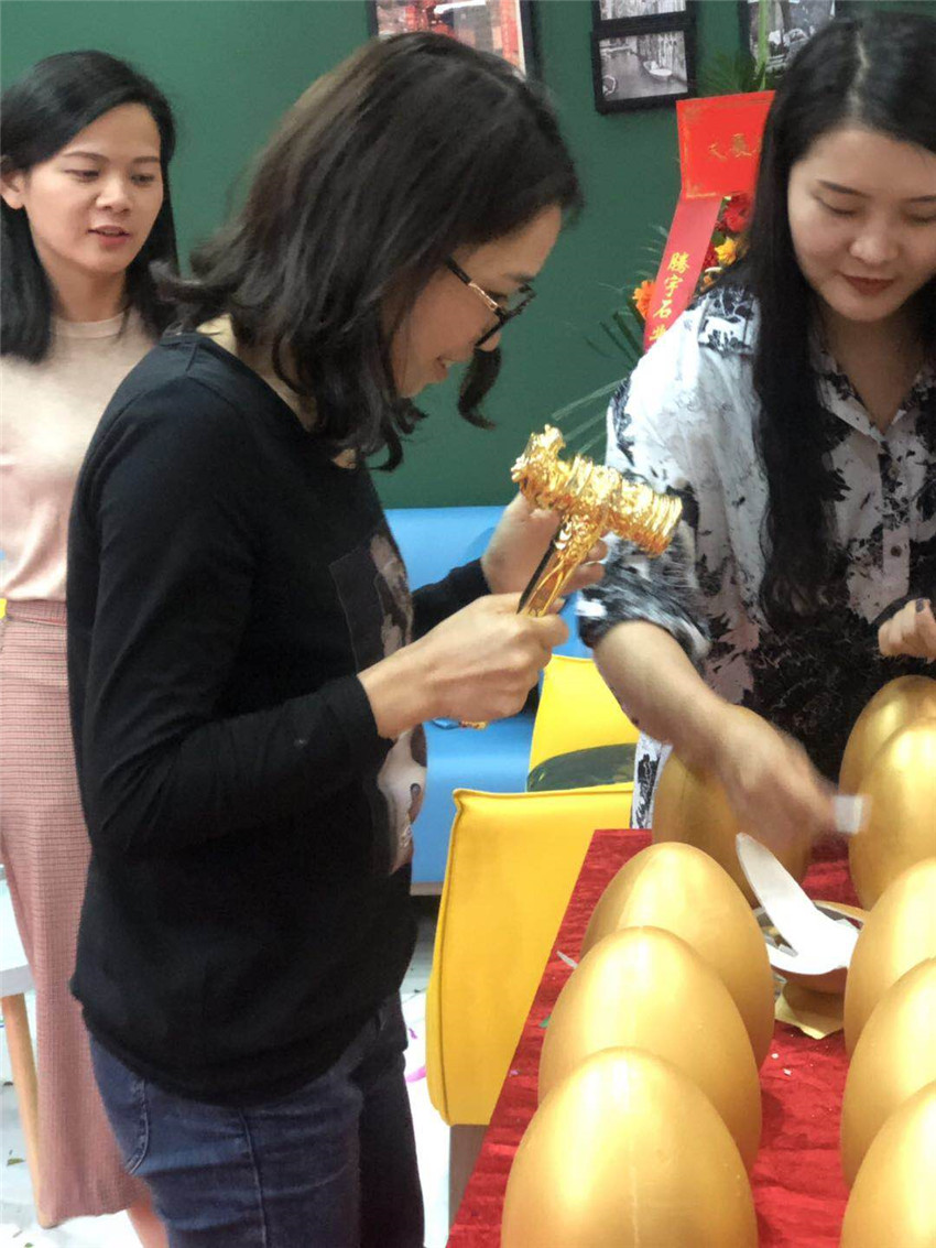 洲深装饰集团智慧分部、宝安分部开业,定位高端装饰品牌领导者