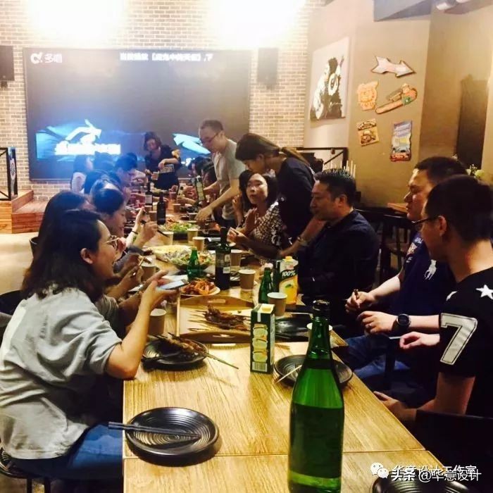 轰趴馆设计有哪些空间,轰趴馆工厂设计效果