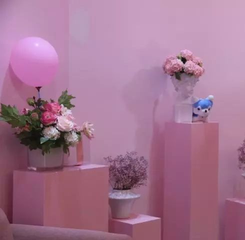 打造美容院网红店的运营方法,美容工作室如何打造成网红店