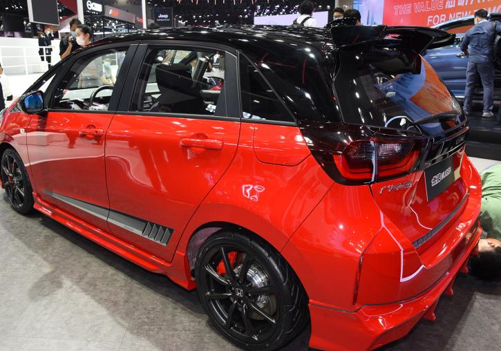 全新本田飞度曝光,全新高尔夫谍照