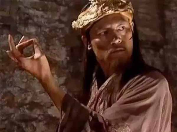 笑傲江湖令狐冲的实力被高估,笑傲江湖花钱吗