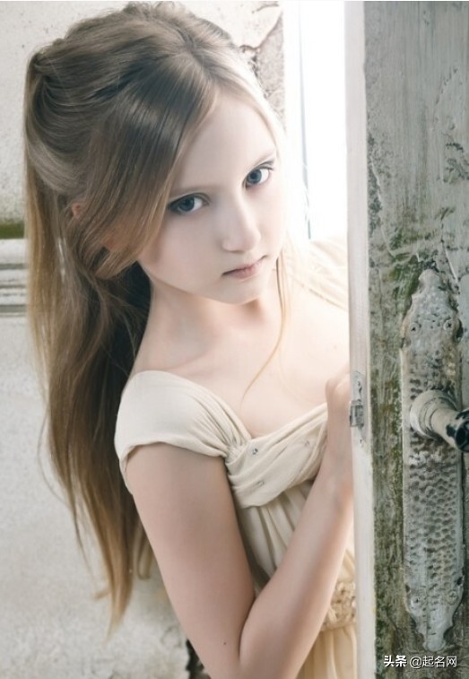 宋词中隐藏的女孩名字,藏在宋词中的绝美名字