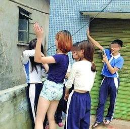 学校里的社会人,怎么看待学校门口的社会人