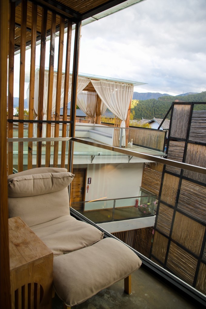 消失的地平线上的“香巴拉”和“女儿国”（二）