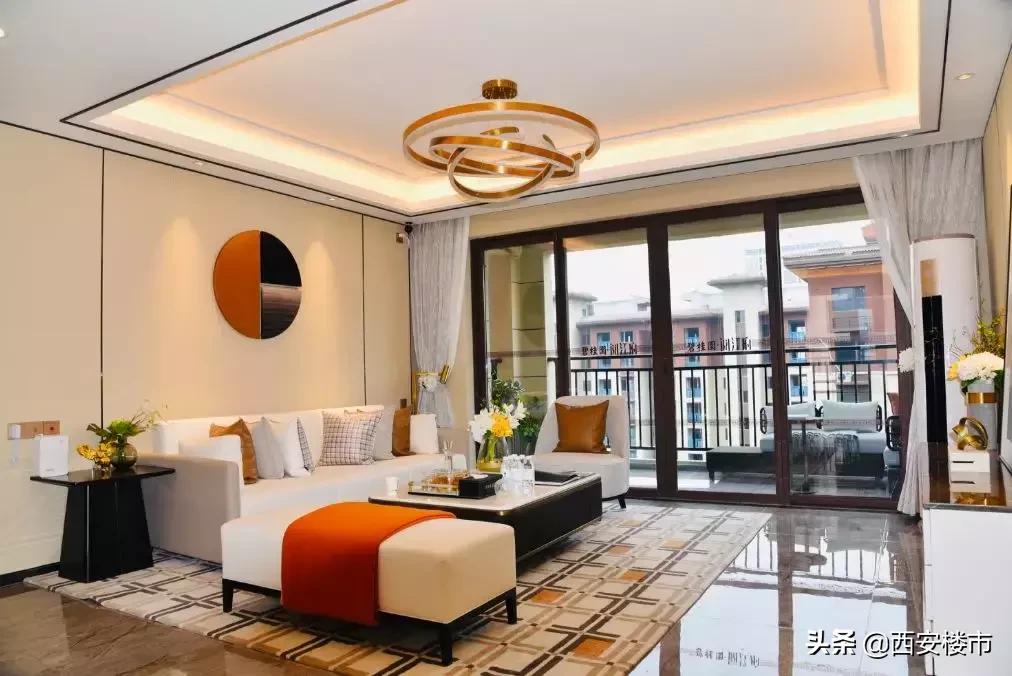 坐拥270度一线江景精装大平层现房,区域ip怎么打造