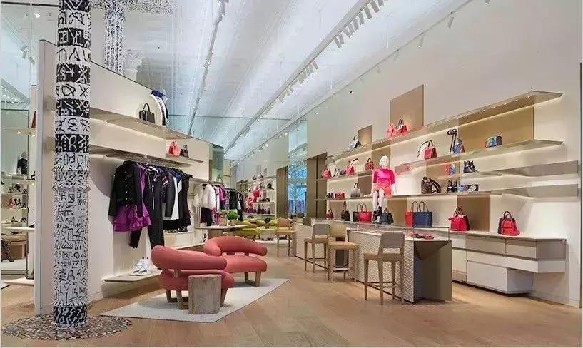 开服装店的销售技巧和经验,新手开服装店如何与客户交流