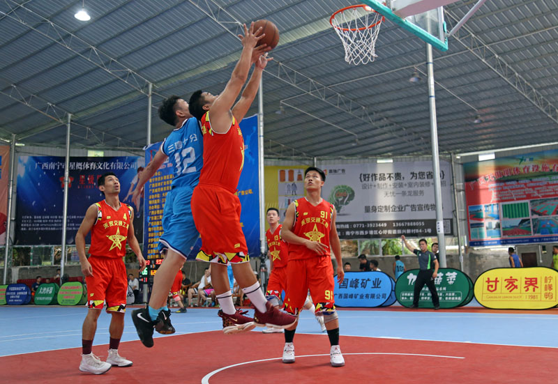 以球会友活动,以球会友青年联谊