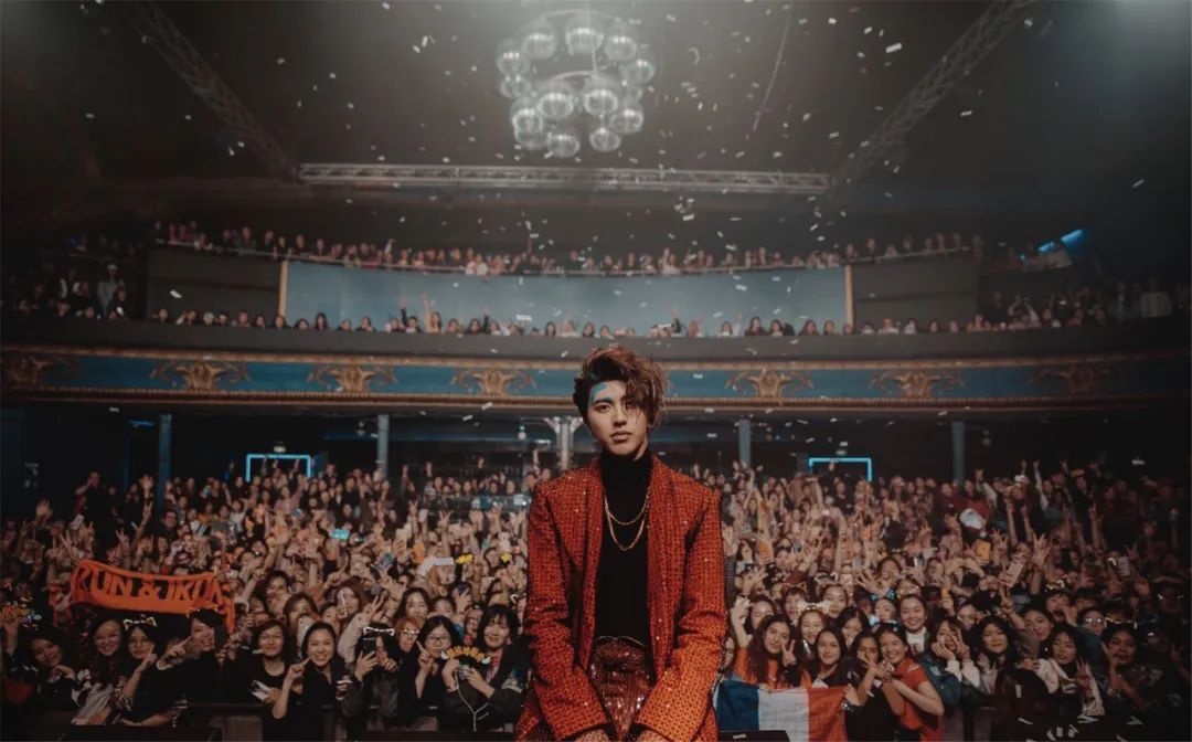 蔡徐坤第一次遭受全网黑是哪一年,蔡徐坤第一次被全网黑是什么时候