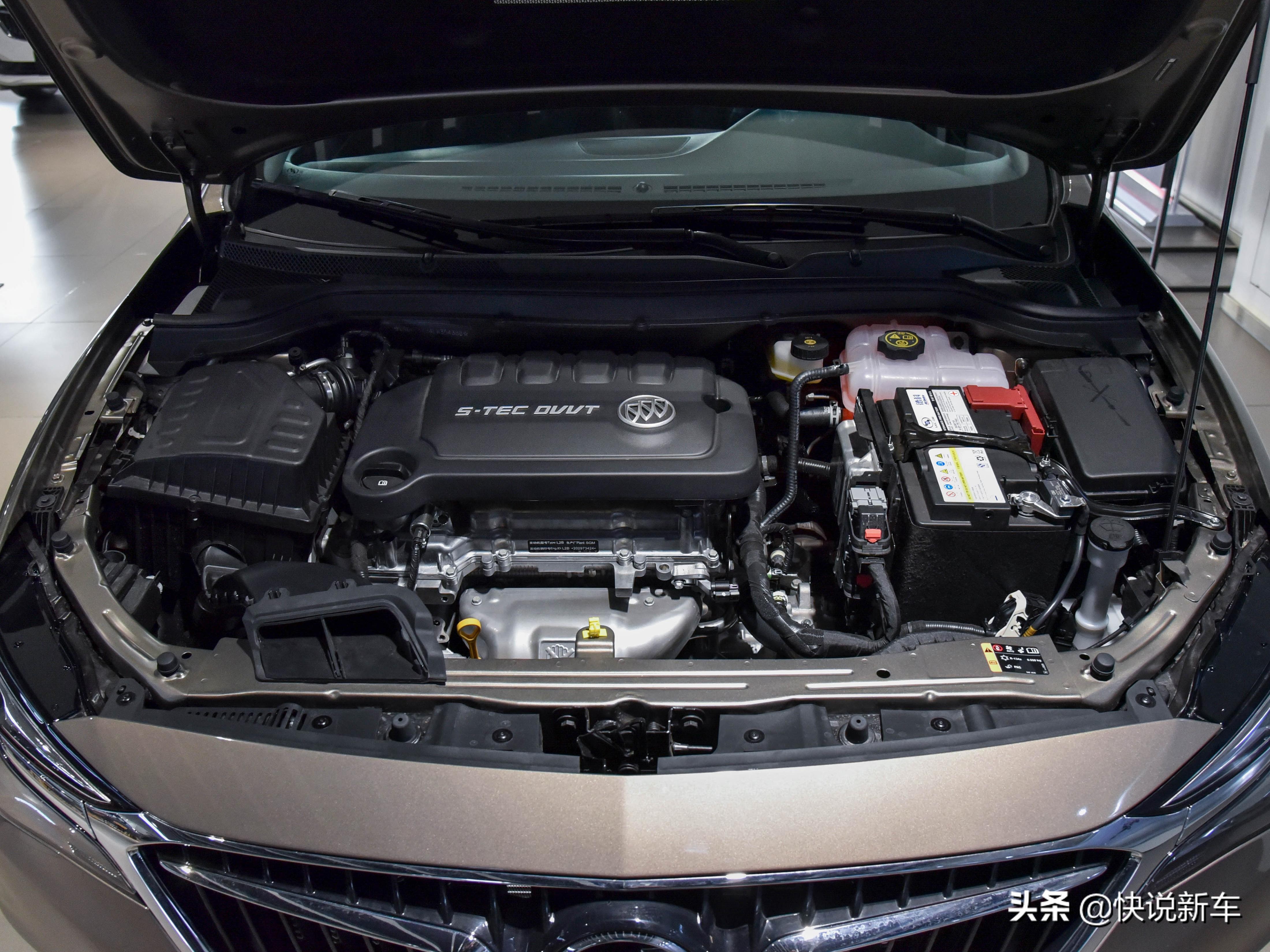 别克英朗2021款四缸真实油耗8.2,别克全系空间实测