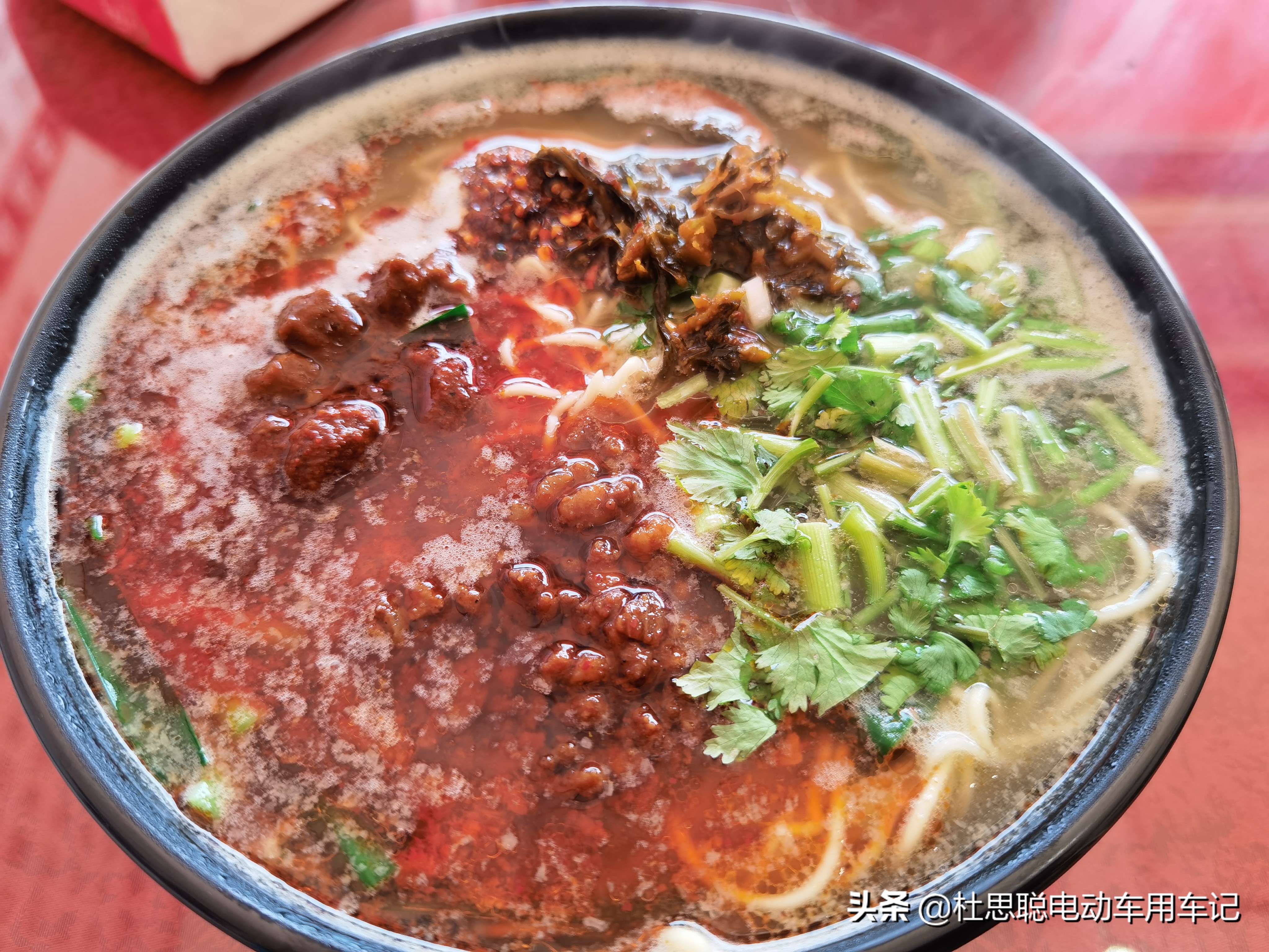 会泽汉ev创世版维修,汉ev正常市区国道续航