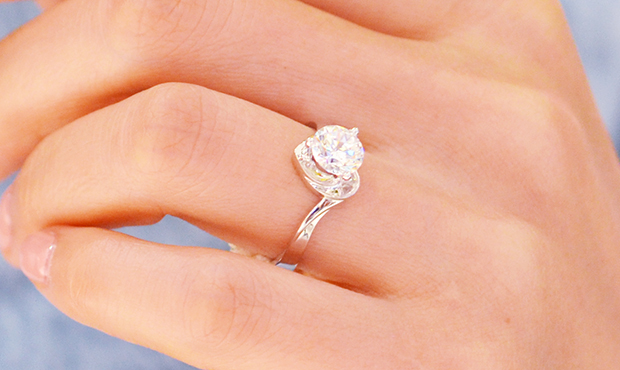 2020钻戒价格图片,2023年钻戒多少钱一枚