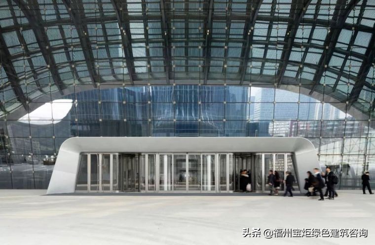 北京第一高楼中信大厦航拍视频,北京最高楼中信大厦