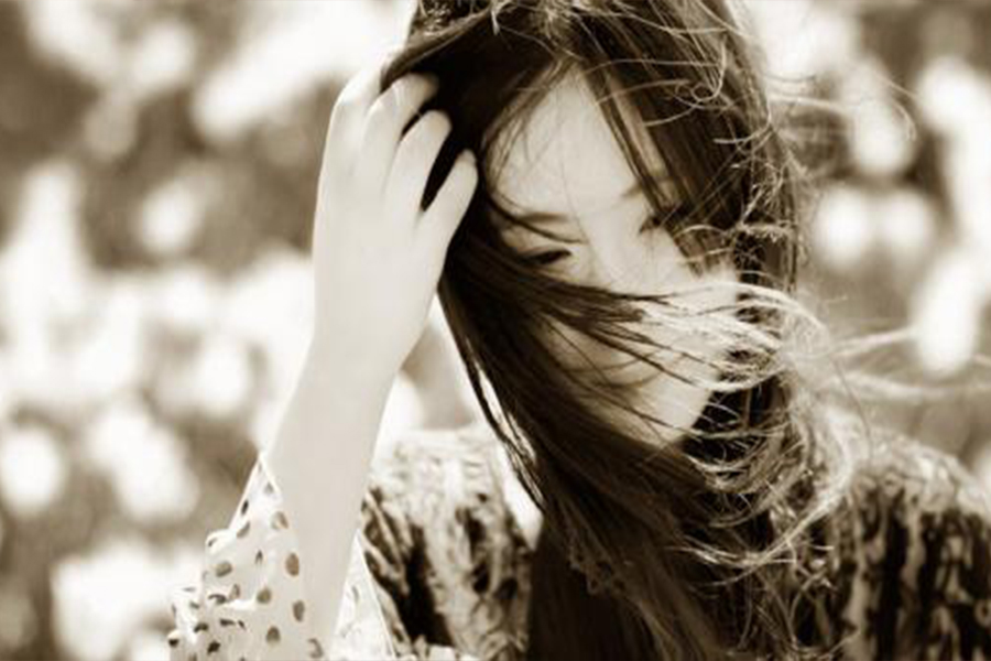 凡士林擦脸的正确用法,维a酸乳膏和凡士林的正确用法